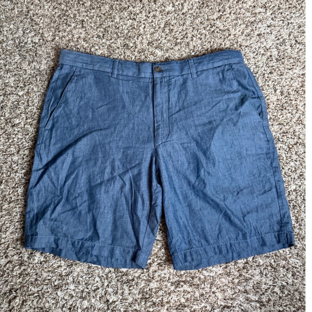 Perry Ellis Portfolio Mens Blue Chambray Flat Front Shorts Size 36 Cotton Blend